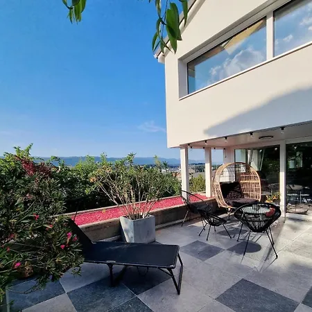 Maison Individuelle Вилла Nidau
