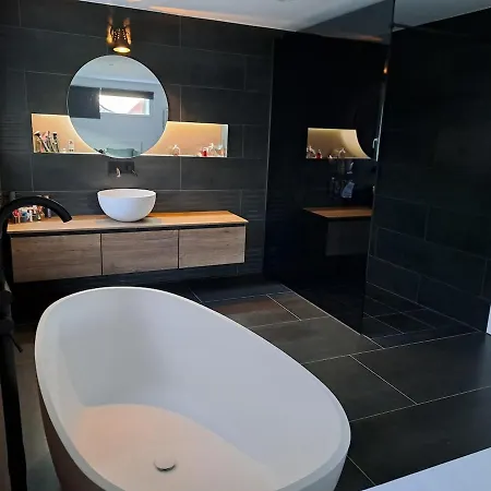 Maison Individuelle *