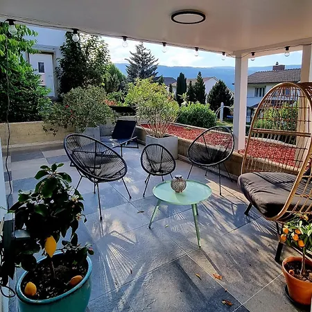 Maison Individuelle Вилла Nidau